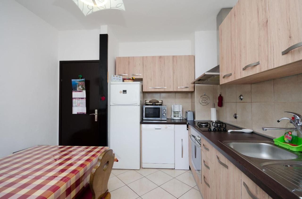 Apartment Bozena Punat Exterior foto